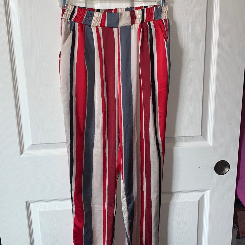 Pretty Little Thing pants - Picture 3 of 7